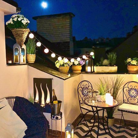 Duplex With Quite Terrace On Wenceslas Sq. 布拉格 外观 照片