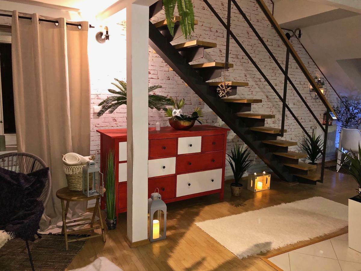 Duplex With Quite Terrace On Wenceslas Sq. 布拉格 外观 照片