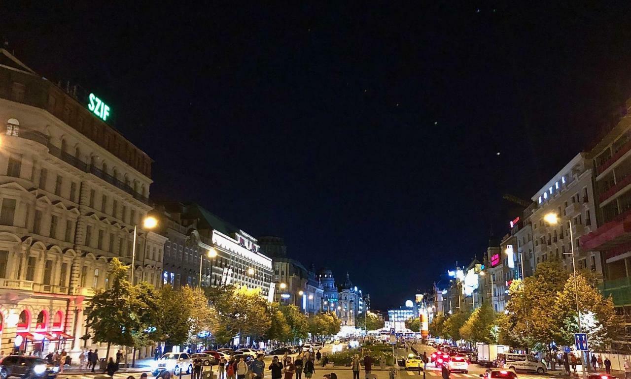 Duplex With Quite Terrace On Wenceslas Sq. 布拉格 外观 照片